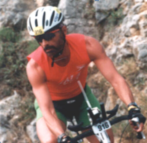 Dr. Cevette is Professor of Audiology, Mayo College of Medicine, and Co-Director of the Aerospace Medicine and Vestibular Research Laboratory (AMVRL).